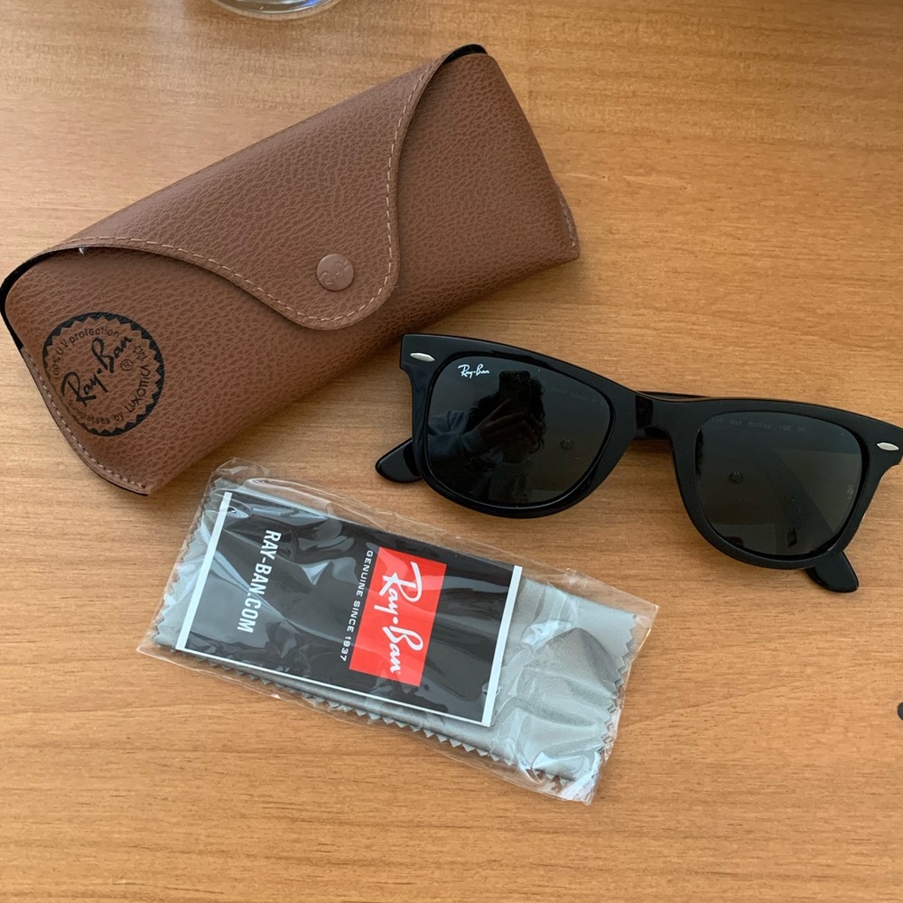 Ray-Ban Wayfarer Sunglasses, Unisex